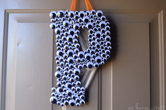 This Googly Eye Wreath is a fun DIY wreath craft that just about anyone can make. It's a great classroom activity or kids craft for a chilly afternoon.
