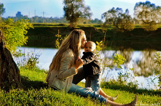Moms are so busy taking care of their families, that they often forget to take care of themselves. Nurturing mom is just as important as nurturing families.