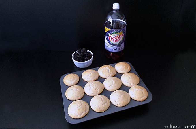 Do impromptu get togethers make you panic? Fear not! Our 3 simple party tips will keep you stress-free; we included a recipe for Ginger Ale Cupcakes too.