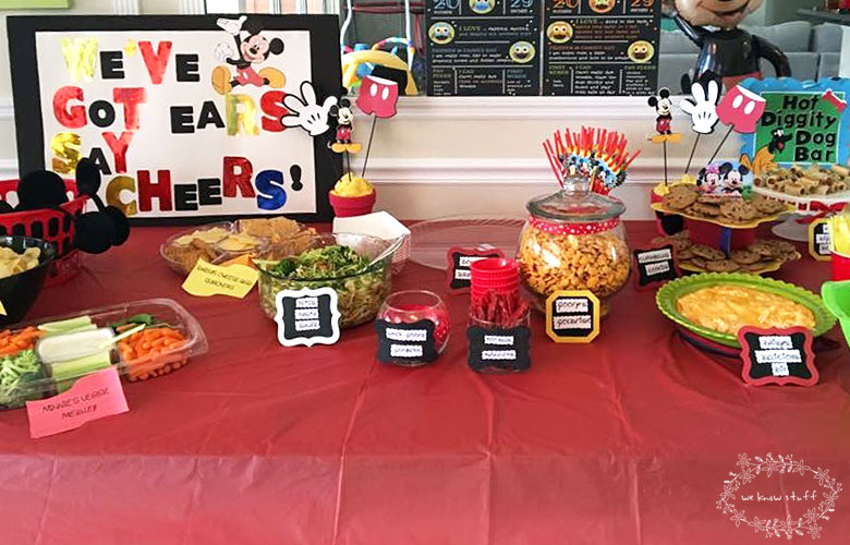 We love Disney, so when the Disney Parks Team asked us if we wanted to host a magical Disney kids preschool playdate, the answer was, "Yes! Yes, we do!"