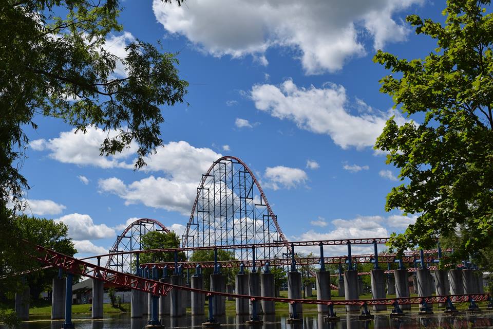 Darien Lake Amusement Park is a popular destination esp for families in New York with 45 attractions, a 10-acre water park, and live entertainment options. Photo courtesy of Darien Lake.