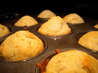 making donut muffins