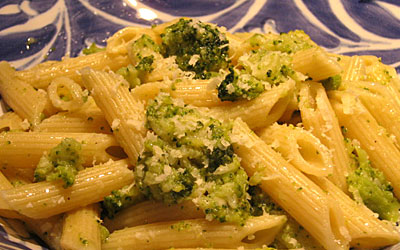 We Know Stuff Penne and Broccoli Florets