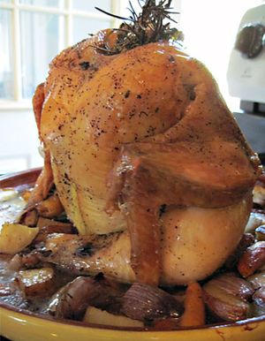 Roasted Chicken with Vegetables and Gravy, https://www.weknowstuff.us.com/