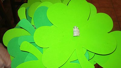 Looking for something new to do this Saint Patrick's Day? Why not make a shamrock tree with your little ones and have everyone write down why they're feeling lucky this year!