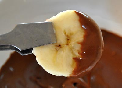 Chocolate Fondue, https://www.weknowstuff.us.com/