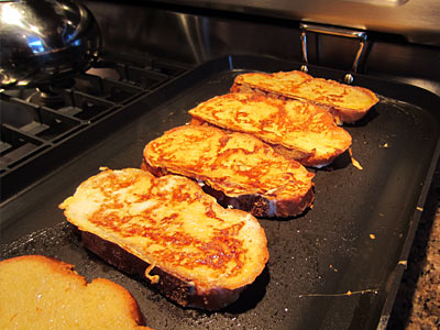 https://www.weknowstuff.us.com Challah Bread French Toast
