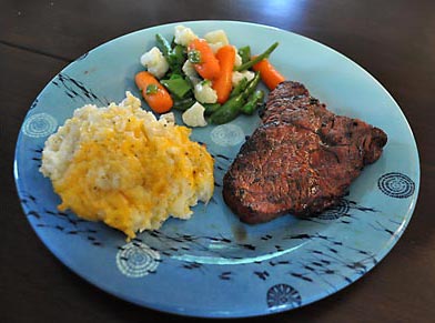 Cheesy Potato Casserole, www.weknowstuff.us.com