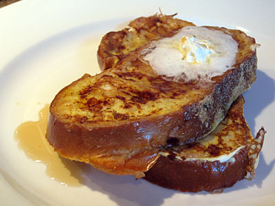 Everyone is always looking for the "best" recipe, right? Well, I think day old Challah bread with a hint of Grand Marnier makes this the best recipe by far!