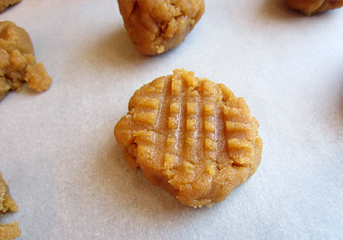 We Know Stuff Makes Whole Foods Market Gluten Free Peanut Butter Cookies