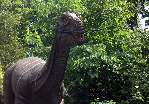 Bronx Zoo Dinosaur Safari https://www.weknowstuff.us.com