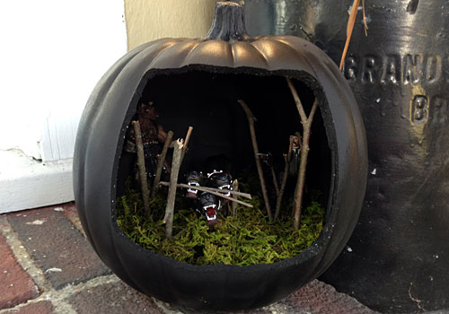 This Halloween kids craft is perfect for school-aged children that love making dioramas. Our frightening funkins (better known as carvable foam pumpkins) are a spooktacular activity to make together.