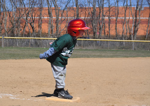 When it comes time to think about Extracurricular Activities For Kids, how do you help your child make the right match? Read 4 Tips from our Education expert!!