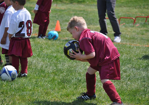 When it comes time to think about Extracurricular Activities For Kids, how do you help your child make the right match? Read 4 Tips from our Education expert!!