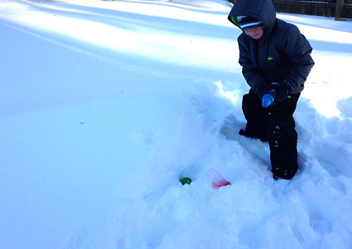 Another snow day? No problem! We've got you covered with 5 Snow Day Fun Activities To Do With Your Kids. Tons of cute ways to keep the whole family entertained and smiling throughout your next snowstorm! Another snow day? No problem! We've got you covered with 5 Snow Day Fun Activities To Do With Your Kids. Tons of cute ways to keep the whole family entertained and smiling throughout your next snowstorm!